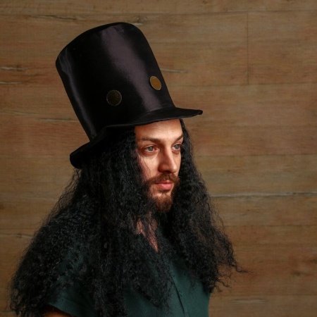 Карнавальная шляпа Колдун, с волосами - интернет-магазин карнавальных костюмов ВМАСКАХ.РФ