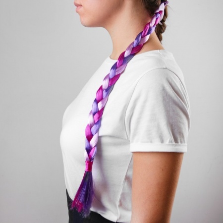 Коса на резинке, 42 см, цвет фиолетовый - интернет-магазин карнавальных костюмов ВМАСКАХ.РФ