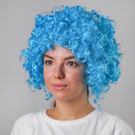 Карнавальный парик "Объём", цвет голубой, 120 г - интернет-магазин карнавальных костюмов ВМАСКАХ.РФ